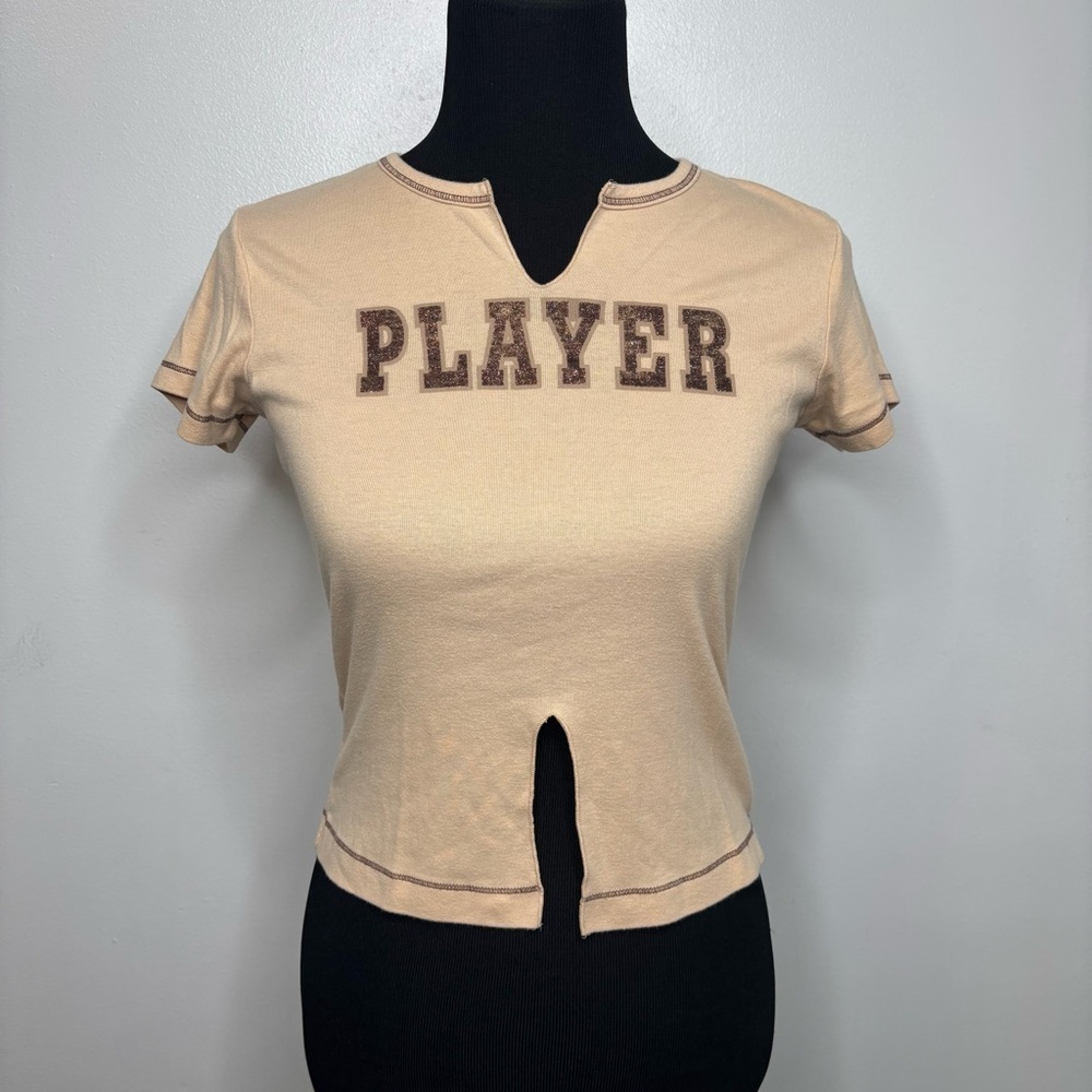 M-Fasis by California Blue Y2K Baby Tee | Women’s S | Tan Glitter Player Graphic